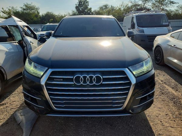 2017 AUDI Q7 quattro Premium Plus