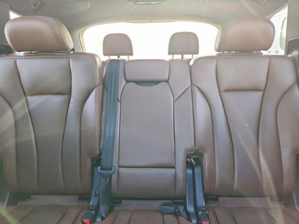 2017 AUDI Q7 quattro Premium Plus