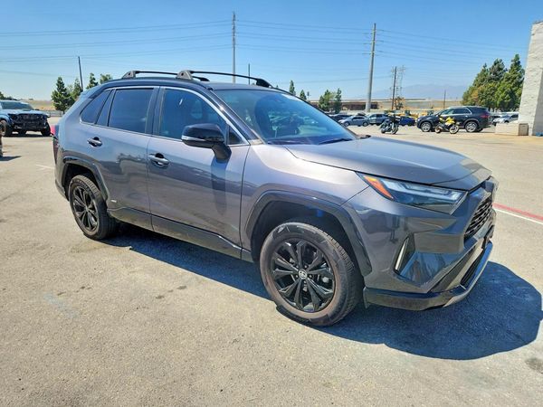 2022 TOYOTA RAV4