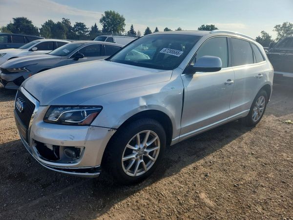 2012 AUDI Q5 Premium Plus