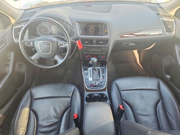 2012 AUDI Q5 Premium Plus