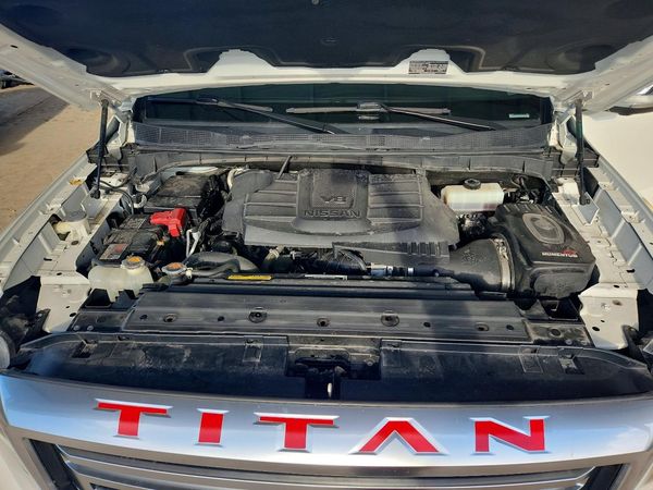 2023 NISSAN TITAN Crew Cab