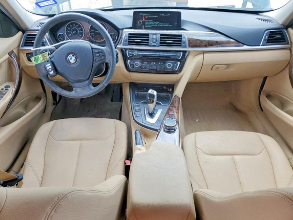 2016 BMW 320