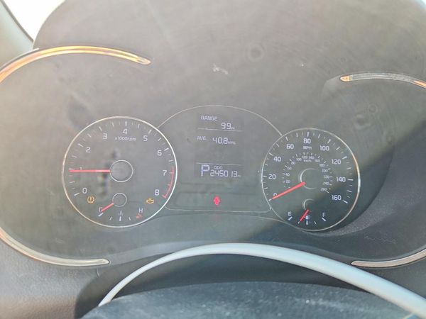 2016 KIA FORTE GL (Middle-Low Grade)