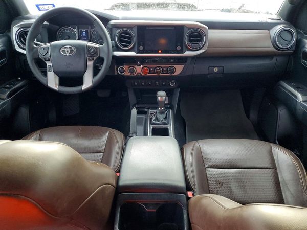 2016 TOYOTA TACOMA Limited