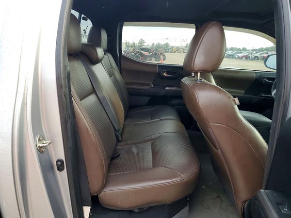 2016 TOYOTA TACOMA Limited