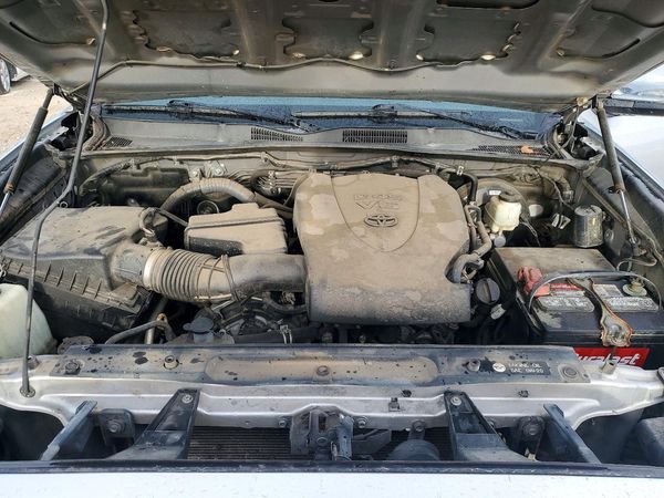 2016 TOYOTA TACOMA Limited