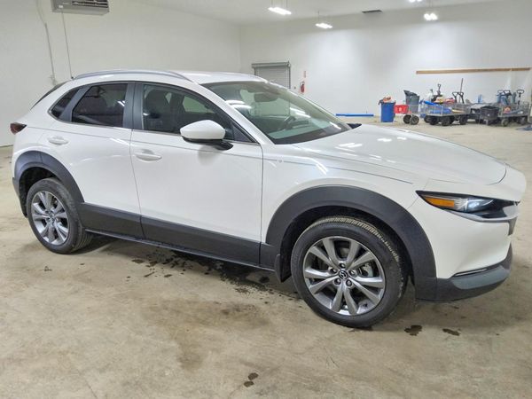 2023 MAZDA CX-30 Preferred Package — Passenger 3/4