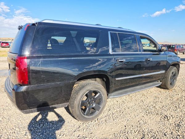 2015 CADILLAC ESCALADE ESV Luxury — PSRA
