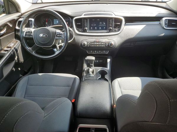2019 KIA SORENTO