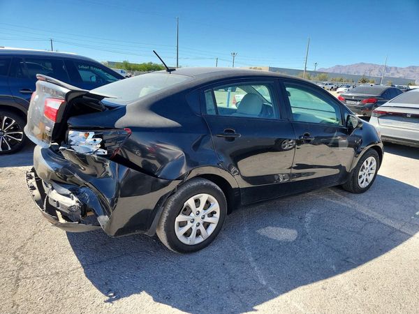 2013 KIA RIO