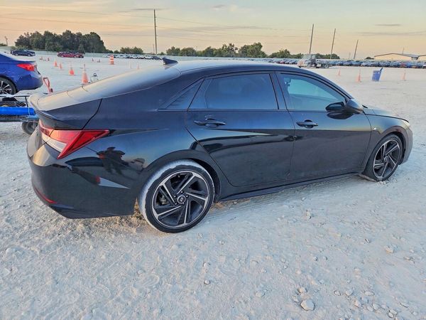 2023 HYUNDAI ELANTRA