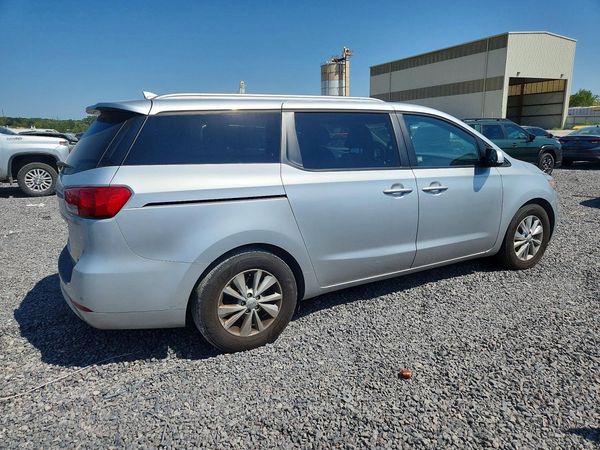 2016 KIA SEDONA