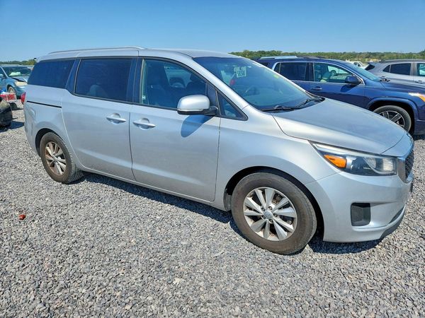 2016 KIA SEDONA