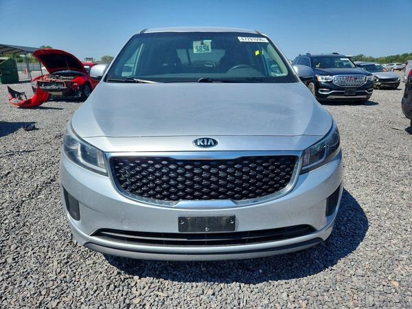 2016 KIA SEDONA