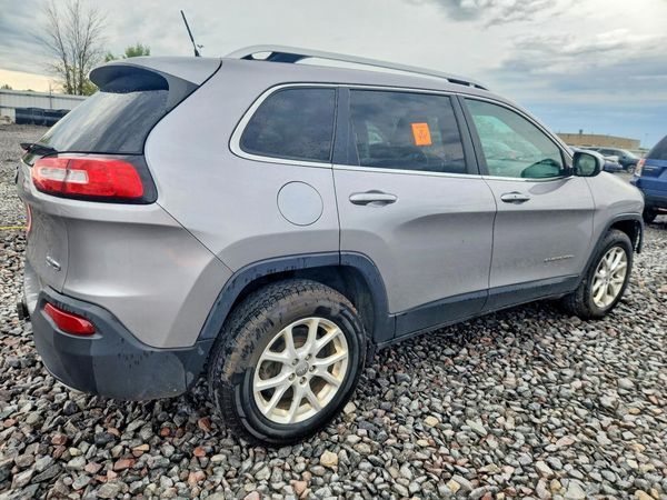 2018 JEEP CHEROKEE Latitude Plus — PSRA