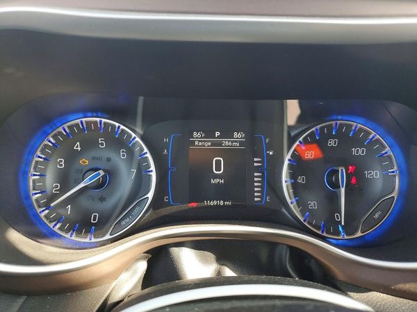 2019 CHRYSLER PACIFICA