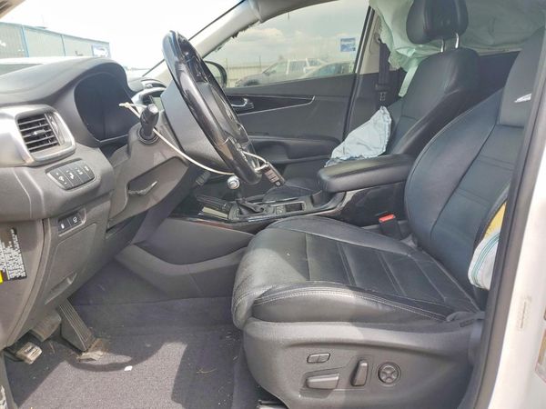 2016 KIA SORENTO