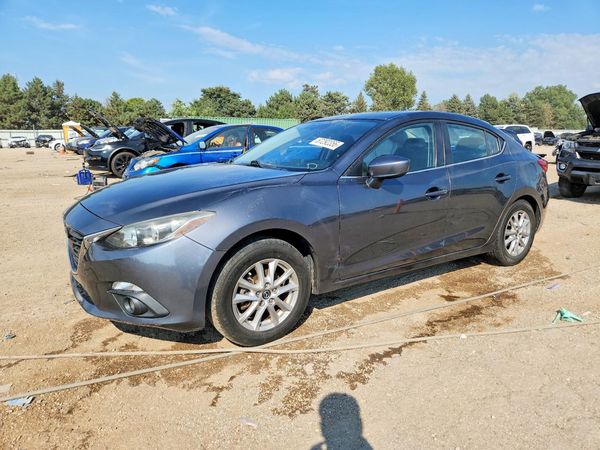 2015 MAZDA 3