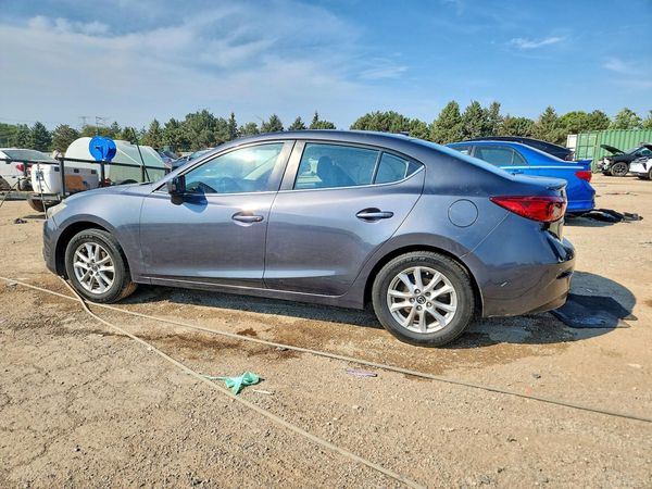 2015 MAZDA 3