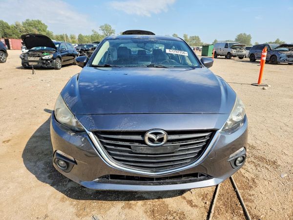2015 MAZDA 3