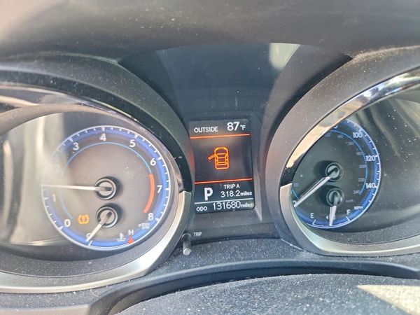 2014 TOYOTA COROLLA L/LE