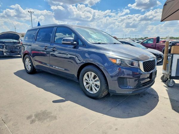 2015 KIA SEDONA GL - Middle-low