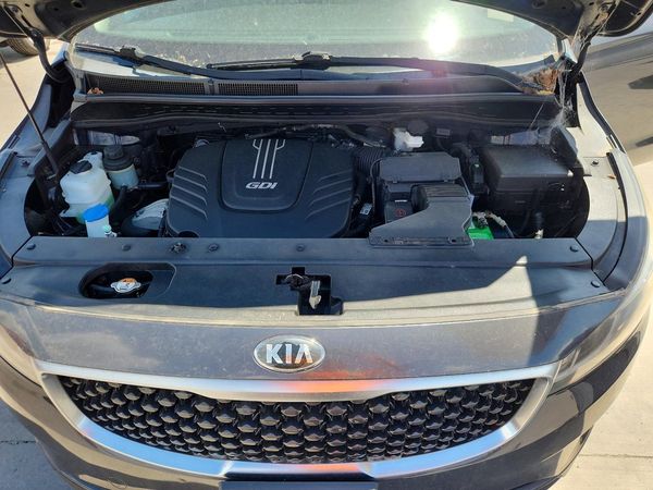 2015 KIA SEDONA GL - Middle-low