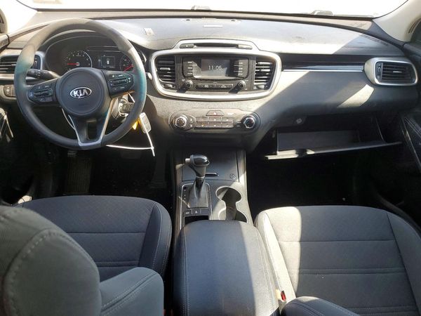 2017 KIA SORENTO
