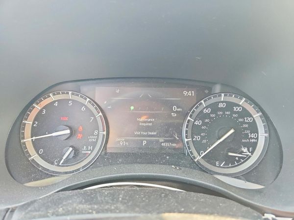 2021 TOYOTA HIGHLANDER XLE Nav