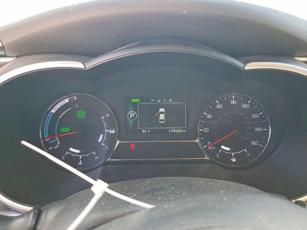 2014 KIA OPTIMA GL - Middle-low — ODOM