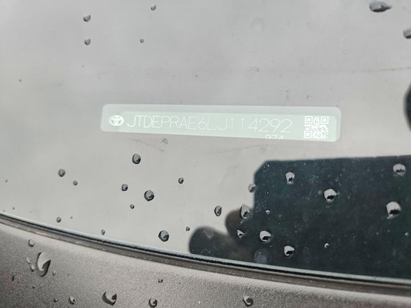 2020 TOYOTA COROLLA LE