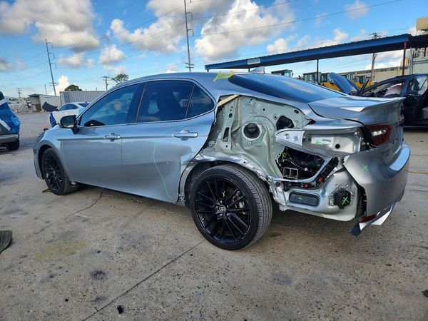 2024 TOYOTA CAMRY XSE
