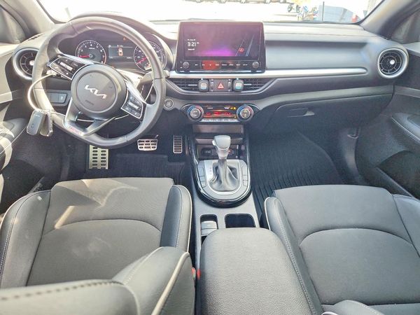 2024 KIA FORTE