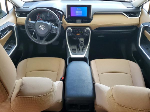 2024 TOYOTA RAV4