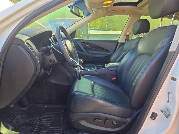 2016 INFINITI QX50