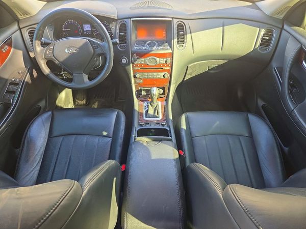 2016 INFINITI QX50