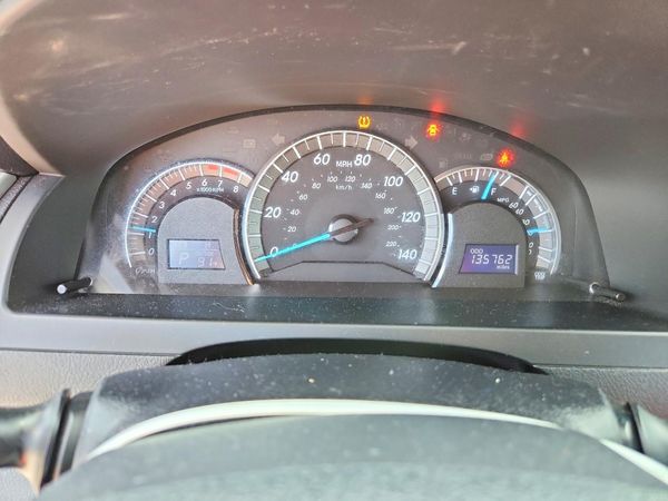 2014 TOYOTA CAMRY