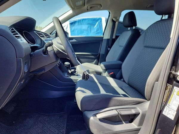 2021 VOLKSWAGEN TIGUAN S