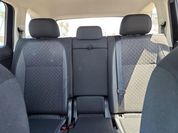 2021 VOLKSWAGEN TIGUAN S