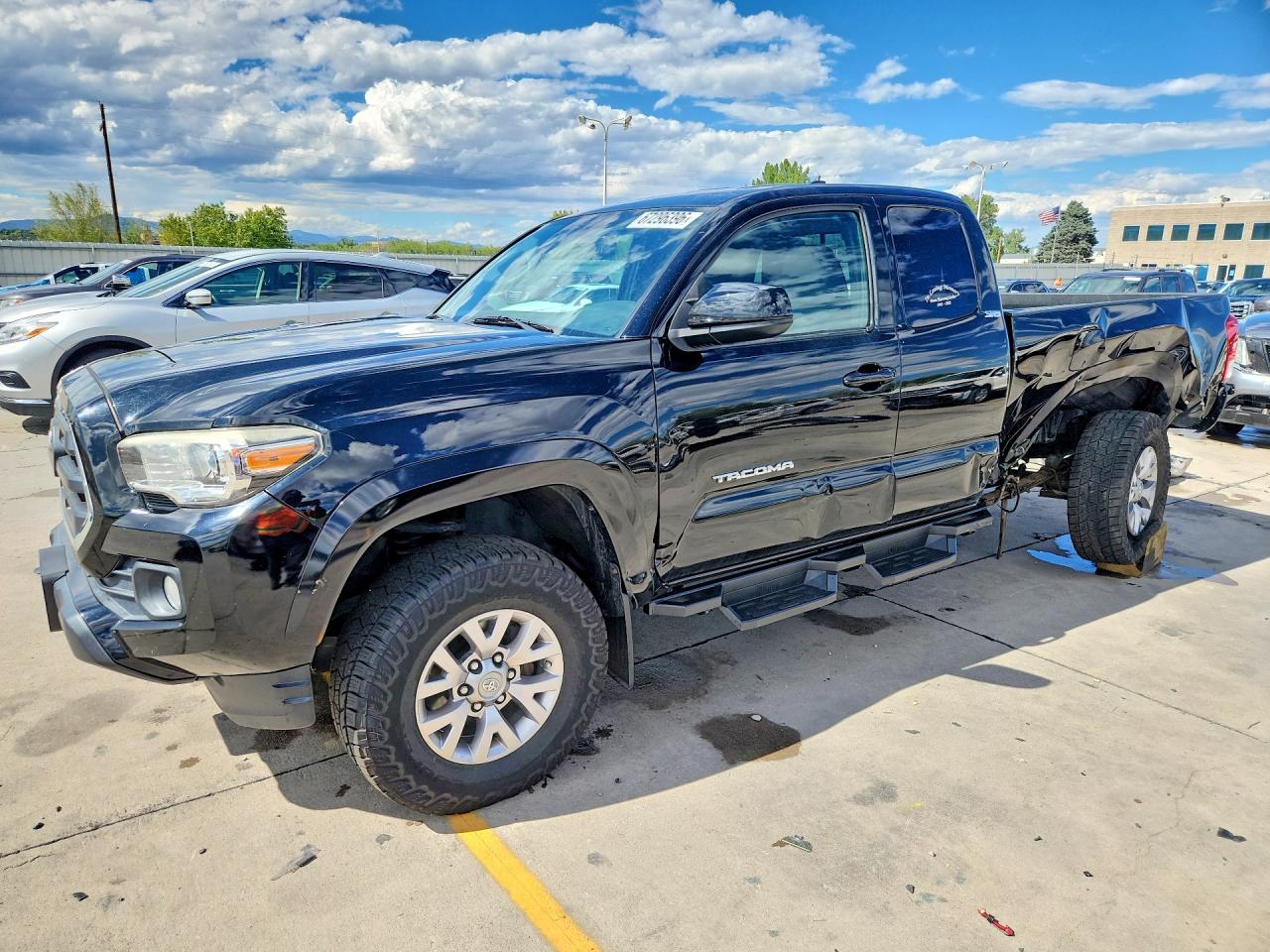 2017 TOYOTA TACOMA