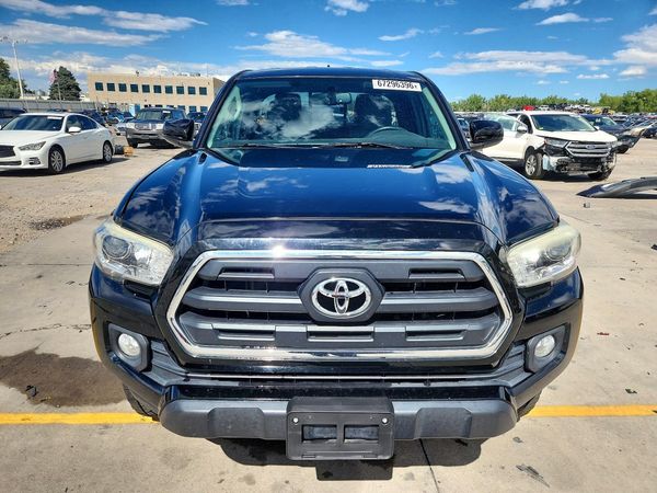 2017 TOYOTA TACOMA