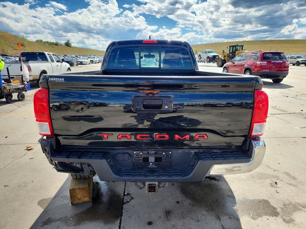 2017 TOYOTA TACOMA