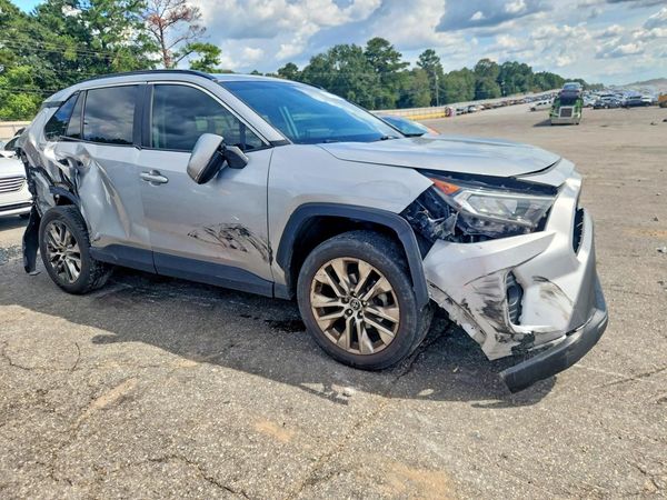 2020 TOYOTA RAV4