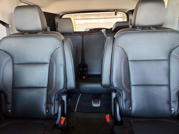 2021 CHEVROLET TRAVERSE Premier — SUVN