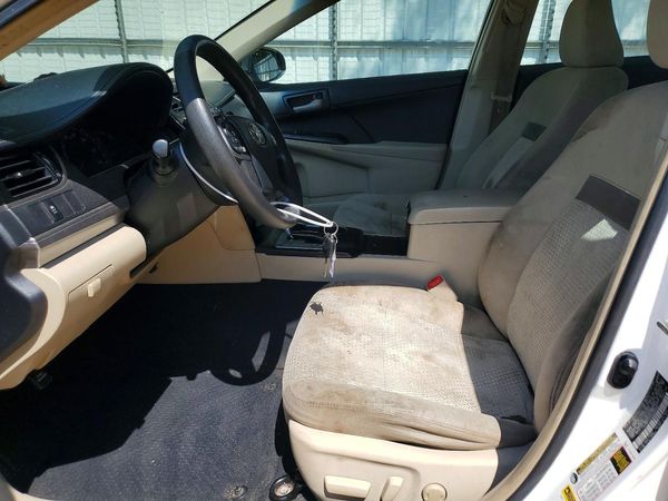 2013 TOYOTA CAMRY — DENT