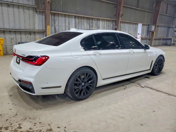 2020 BMW 740