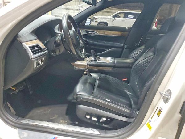 2020 BMW 740