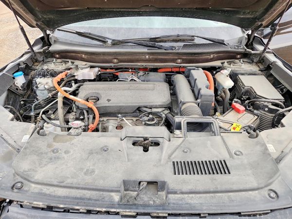 2025 HONDA CRV Sport Touring — Engine bay