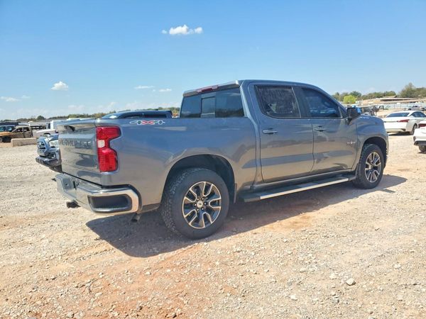 2021 CHEVROLET SILVERADO LT